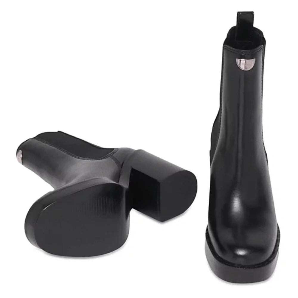 Faula Leather Chelsea Boots